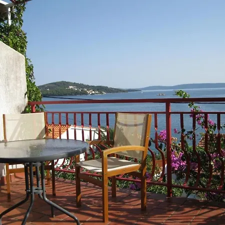 아파트 Apartments Seget Vranjica *